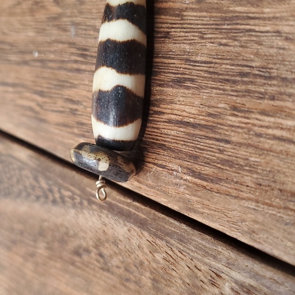 P121 - Picture 2 of 2